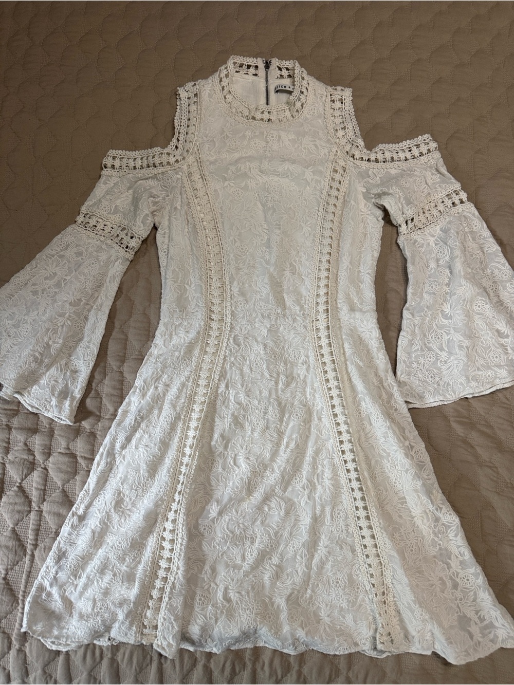 Alice + Olivia Embroidered Lace Cold-Shoulder Mini Dress in Cream - Picture 6 of 10